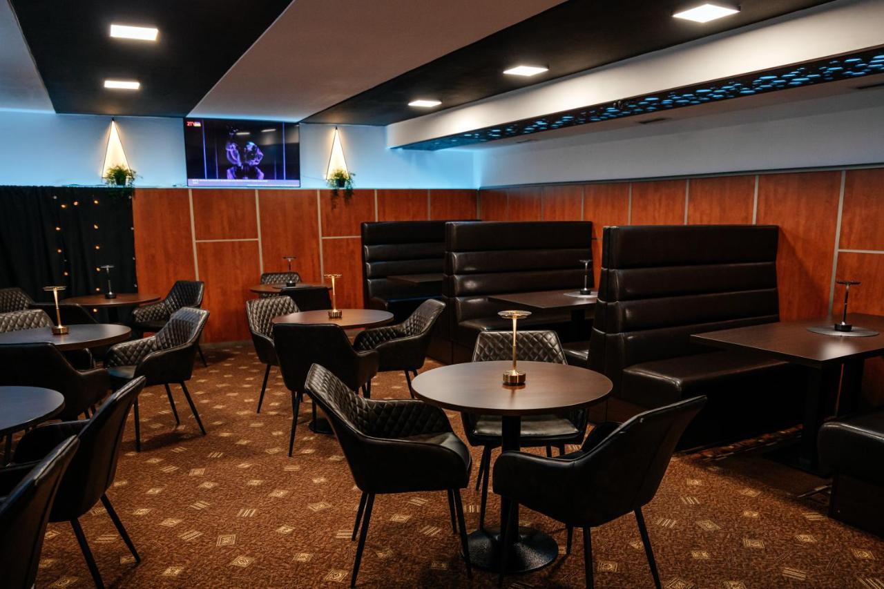Butenas Hotel Tyla Biržai Екстериор снимка