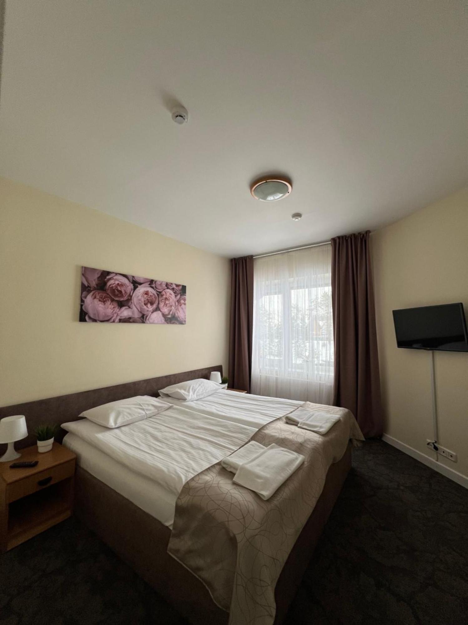 Butenas Hotel Tyla Biržai Екстериор снимка
