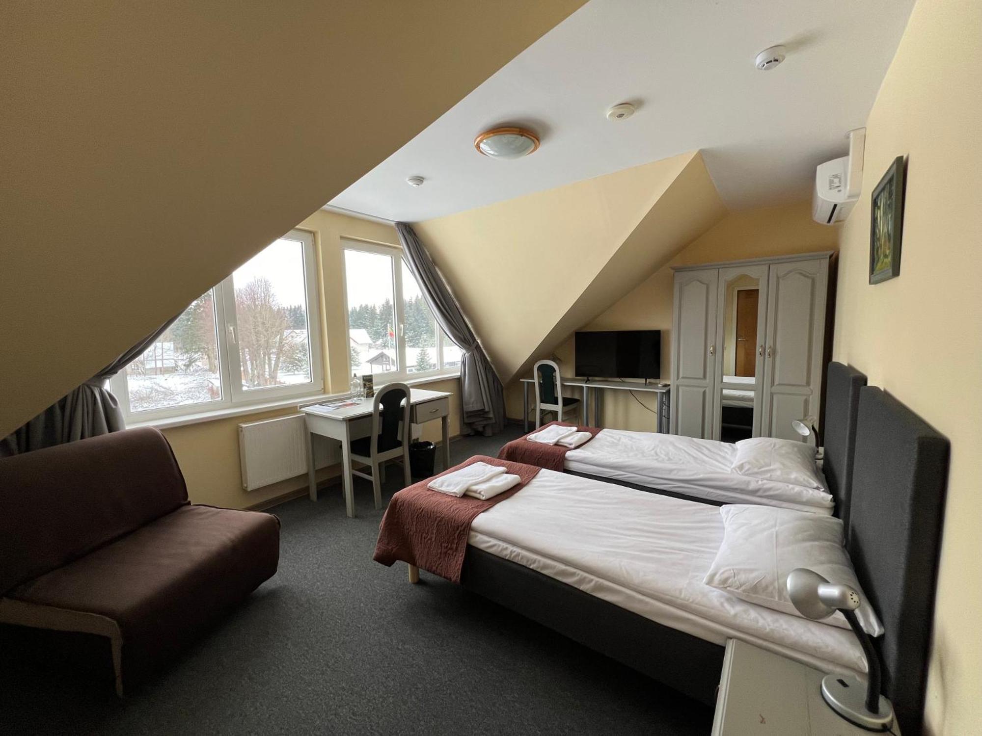 Butenas Hotel Tyla Biržai Екстериор снимка