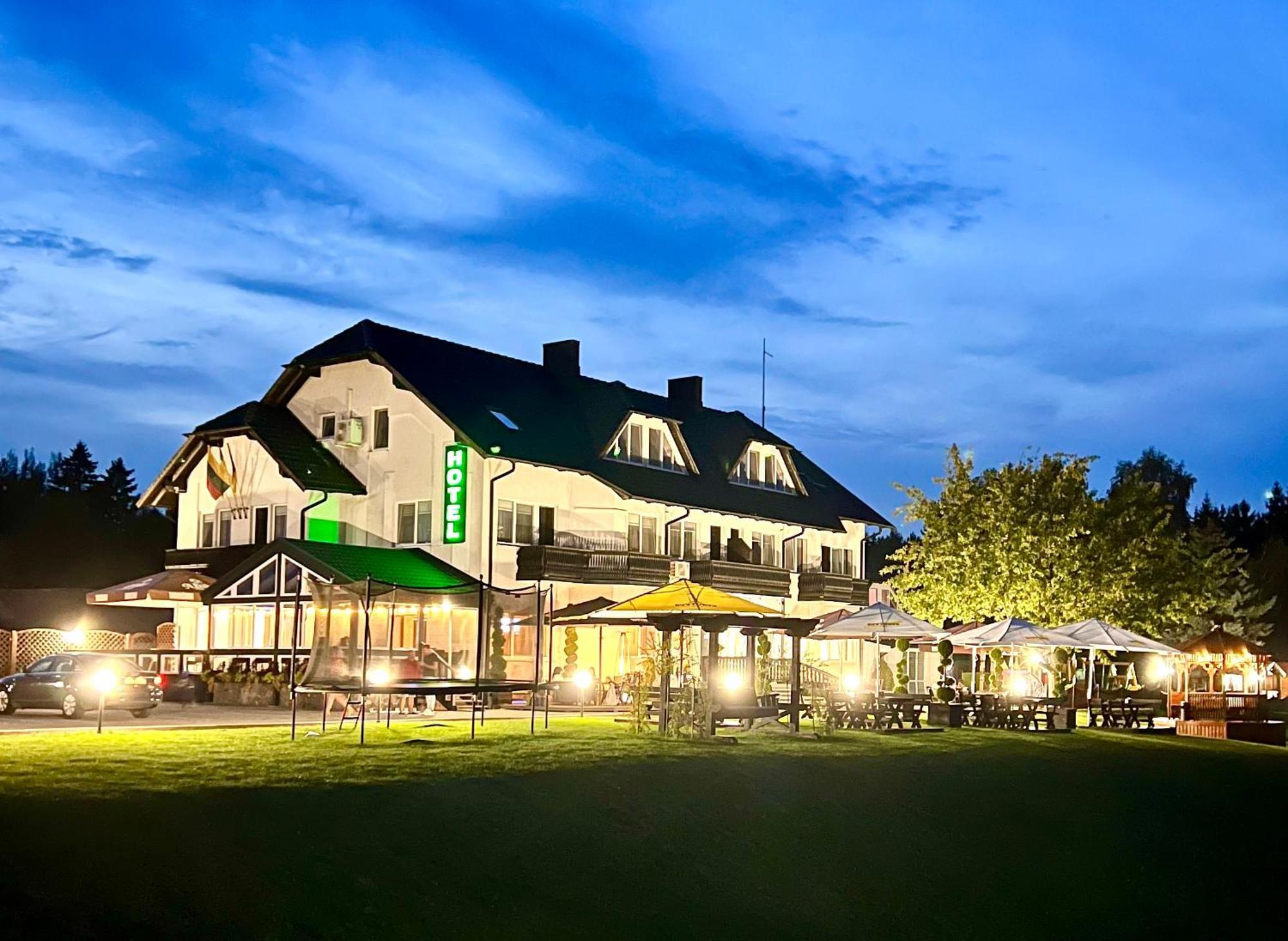 Butenas Hotel Tyla Biržai Екстериор снимка