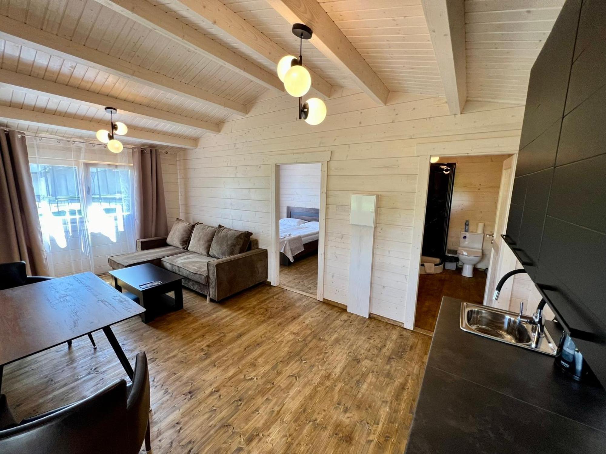 Butenas Hotel Tyla Biržai Екстериор снимка
